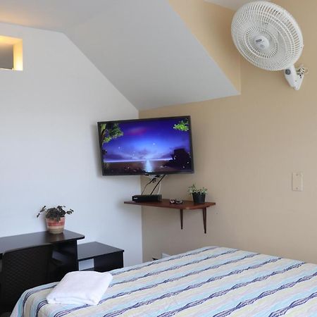 Mayorca Homestay 메딜린 외부 사진