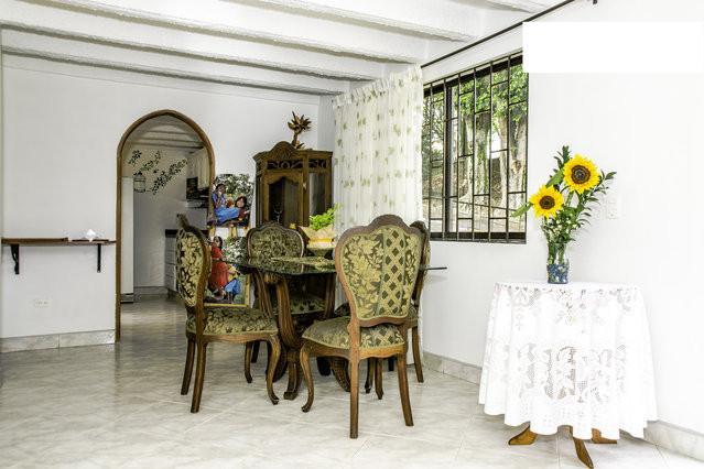 Mayorca Homestay 메딜린 객실 사진